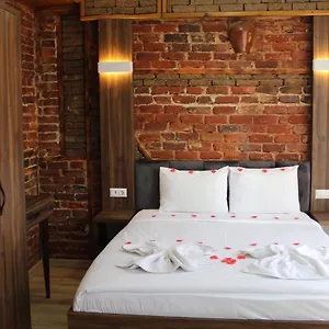 Han Suite Hotel Szálloda