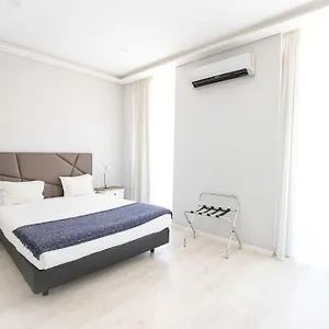 Grande Pensao Residencial Alcobia Portugália
